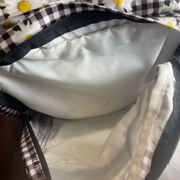 Jansport Black and White Checkered Backpack with Daisy Print - Picture 7 of 9